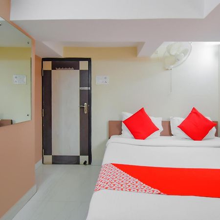 Calcutta Bara Bazar Hotel O Lindsay Inn Guest House מראה חיצוני תמונה