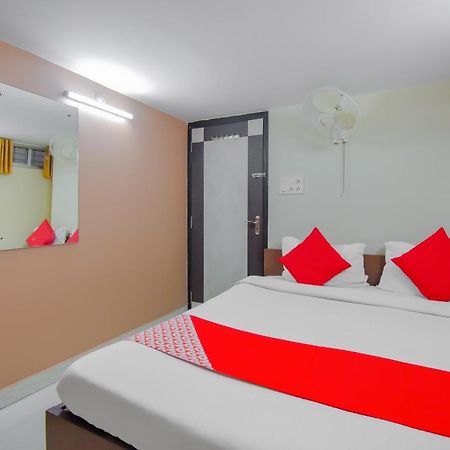 Calcutta Bara Bazar Hotel O Lindsay Inn Guest House מראה חיצוני תמונה