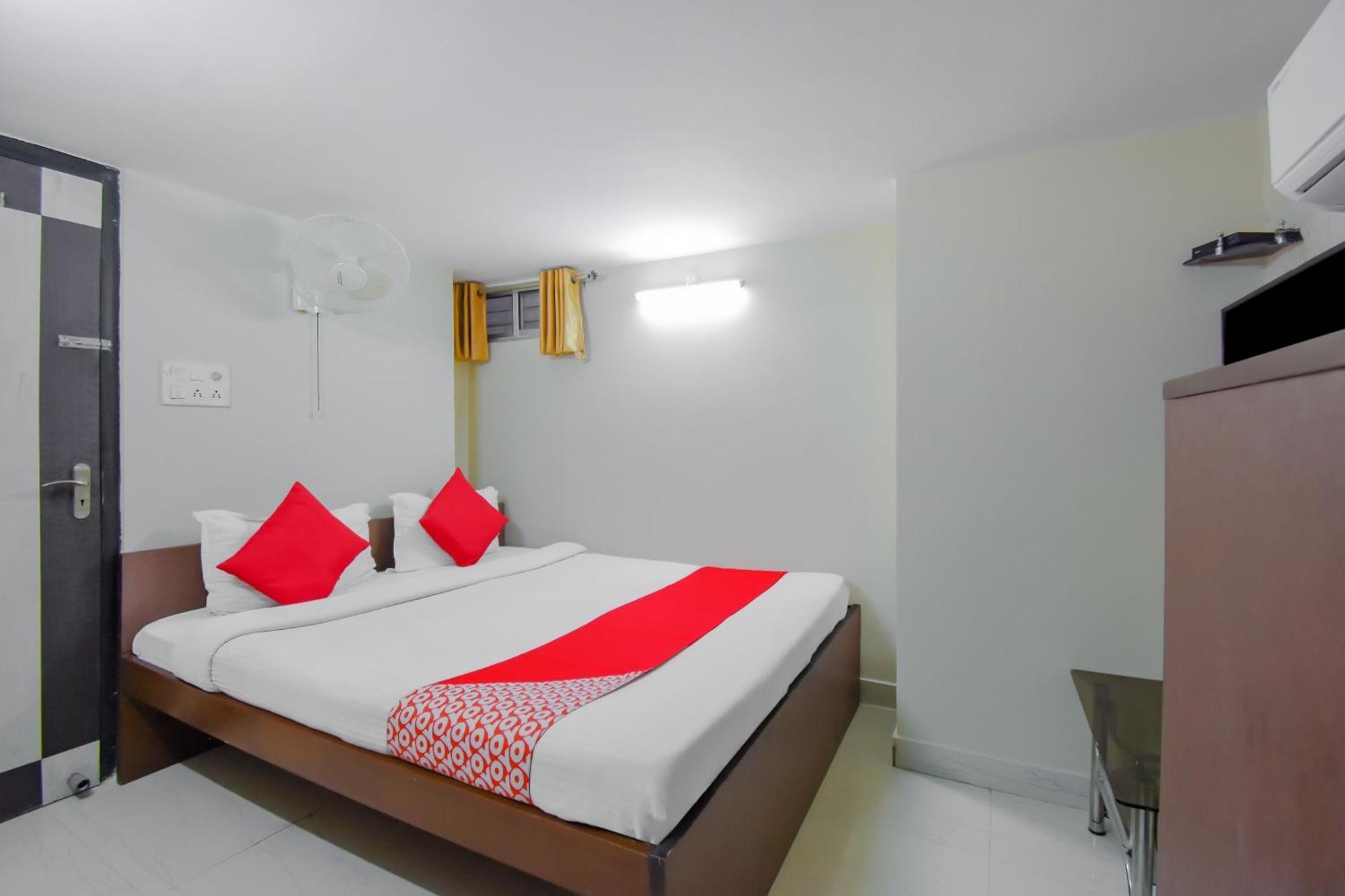 Calcutta Bara Bazar Hotel O Lindsay Inn Guest House מראה חיצוני תמונה