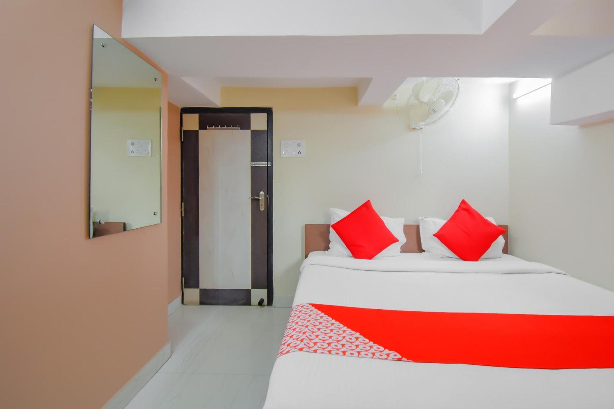Calcutta Bara Bazar Hotel O Lindsay Inn Guest House מראה חיצוני תמונה