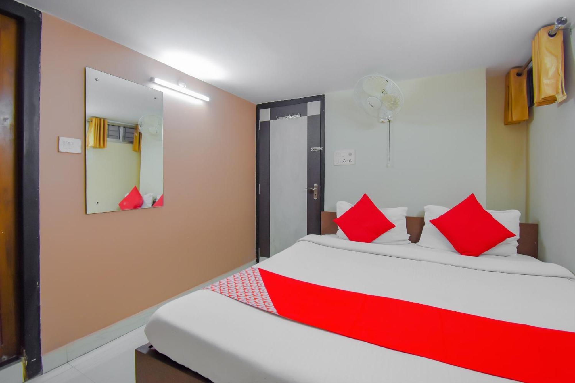 Calcutta Bara Bazar Hotel O Lindsay Inn Guest House מראה חיצוני תמונה